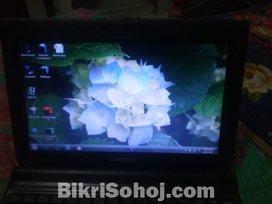 Sumsangn143 model 2 gb ram.320 gb hdd display10.3